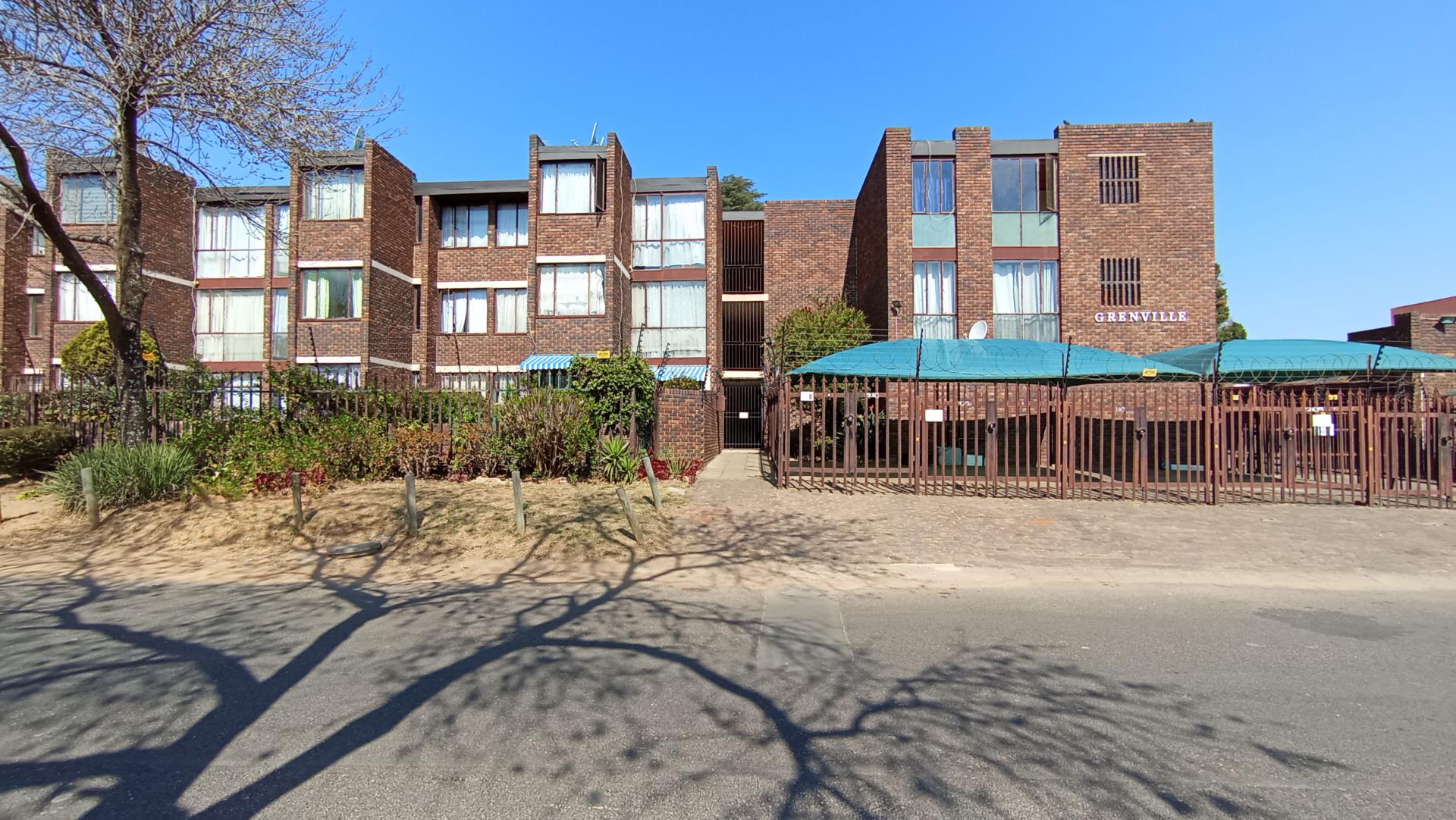 Front View of property in Windsor West