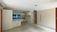 Lounges - 21 square meters of property in Escombe 