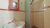 Main Bathroom - 4 square meters of property in Duffs Road
