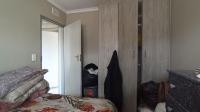 Bed Room 2 - 9 square meters of property in Heuweloord