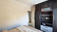 Bed Room 2 - 12 square meters of property in Pomona