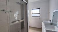 Main Bathroom - 8 square meters of property in Pomona