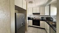 Kitchen - 5 square meters of property in Oakdene