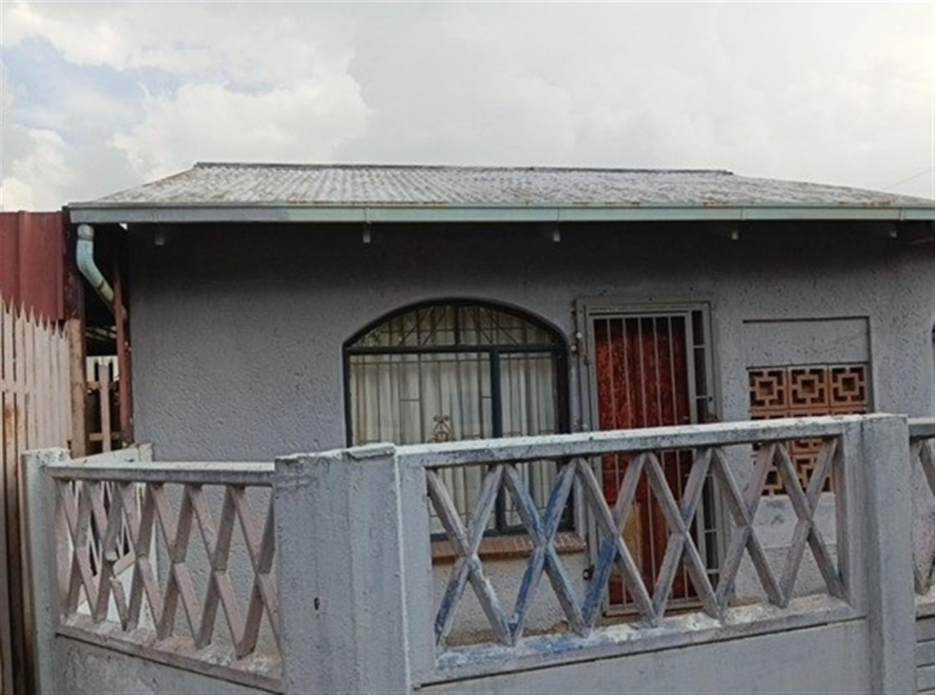 Front View of property in Boksburg