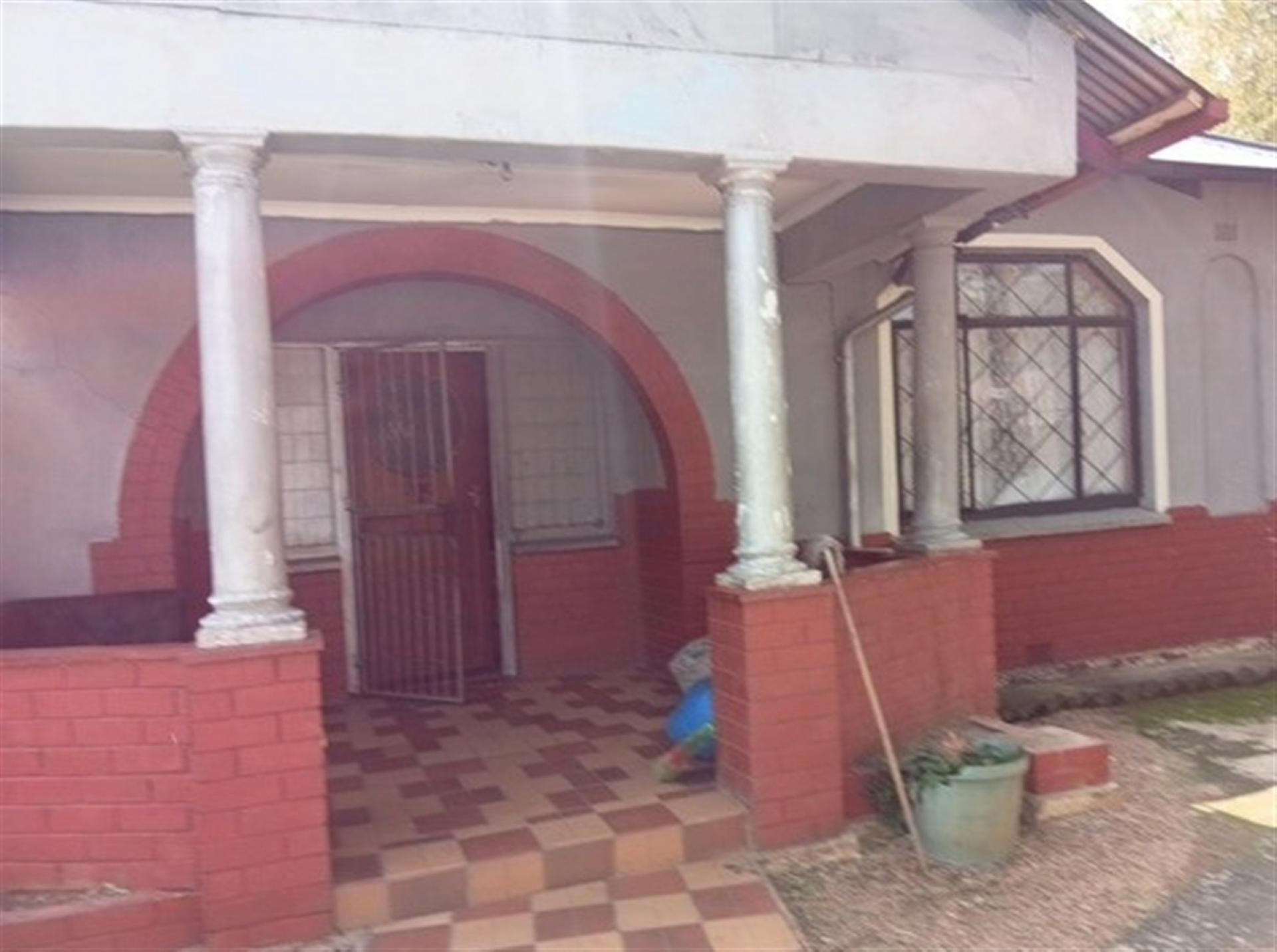 Front View of property in Boksburg