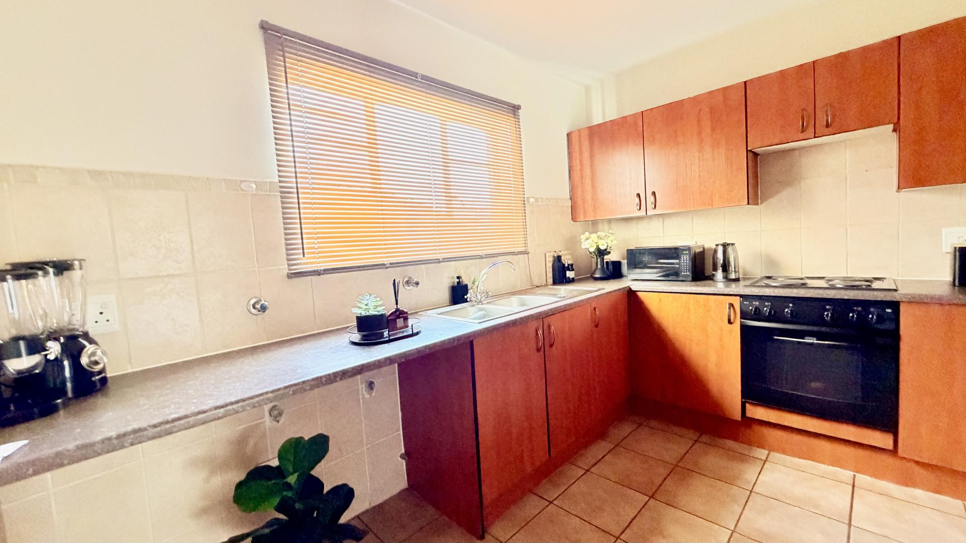 Kitchen of property in Reyno Ridge
