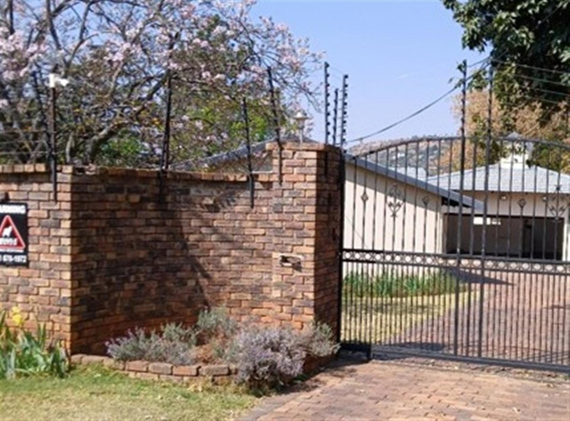 Front View of property in Fairlands