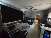 Lounges of property in Vanderbijlpark