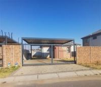 Front View of property in Mindalore