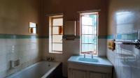 Bathroom 1 - 10 square meters of property in Casseldale