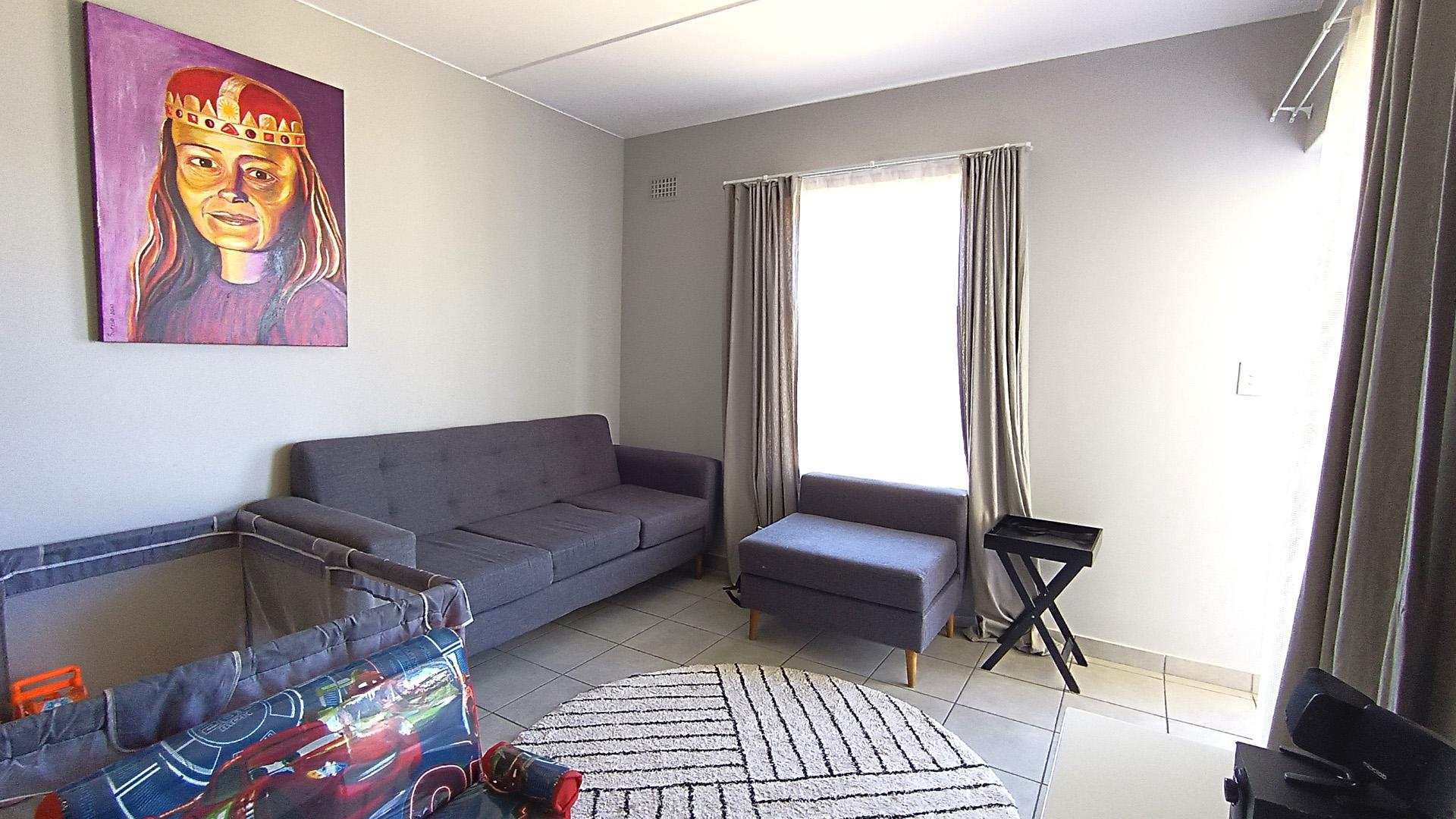 Lounges of property in Parklands