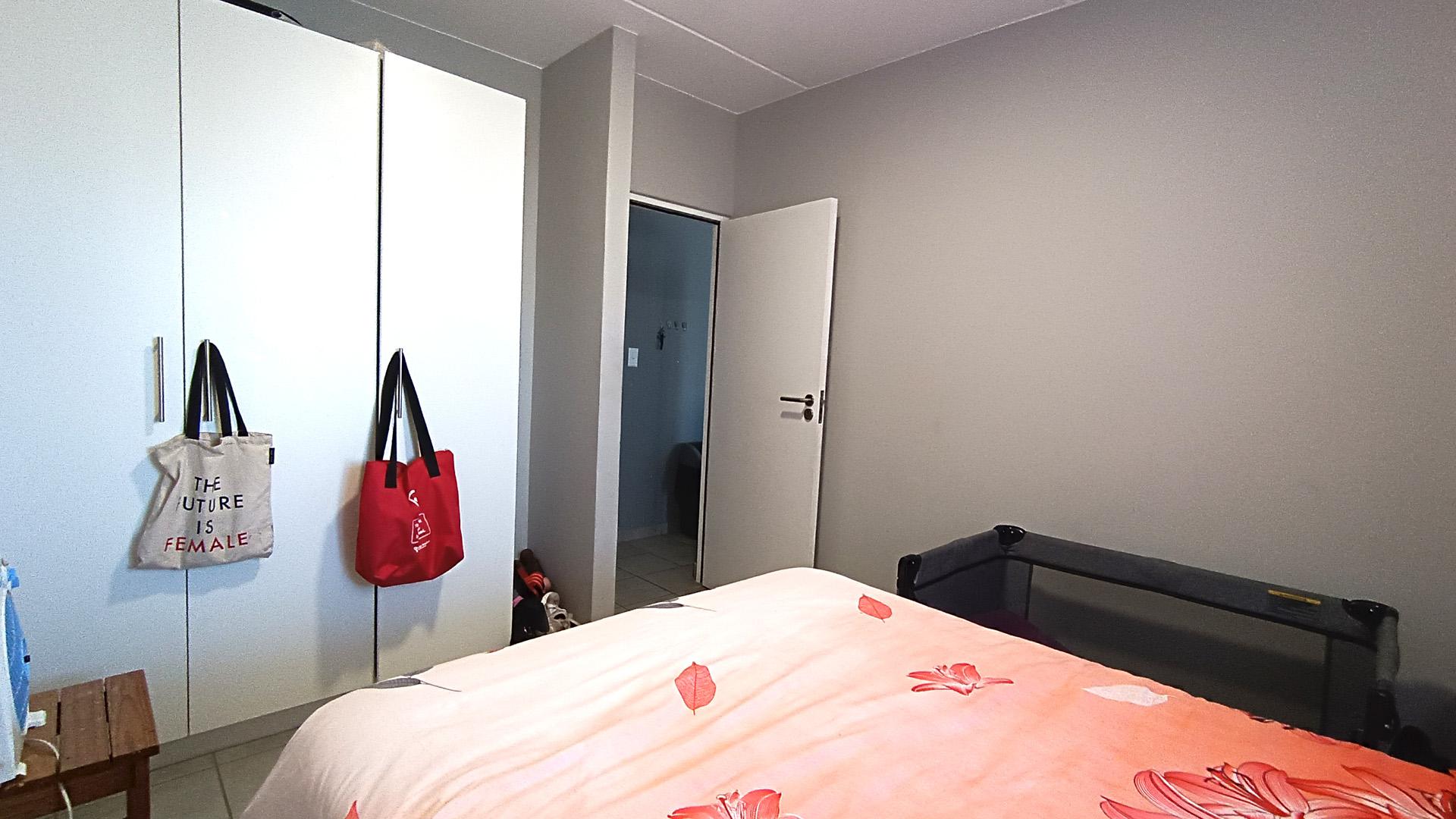 Bed Room 2 of property in Parklands