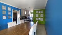Dining Room - 18 square meters of property in Rooihuiskraal North