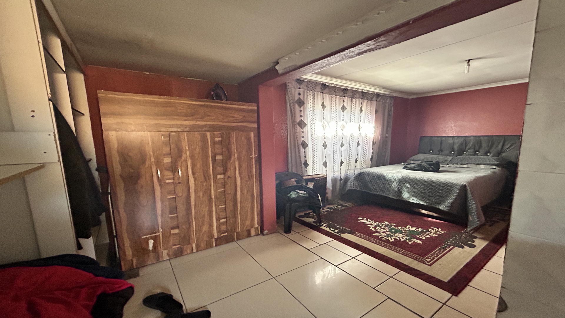 Bed Room 1 of property in Birch Acres