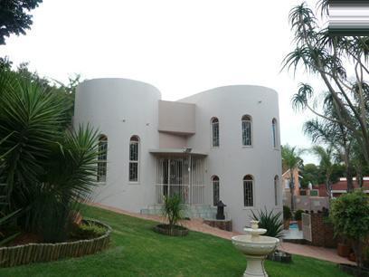 3 Bedroom House for Sale For Sale in Waterkloof Glen - Private Sale - MR66291