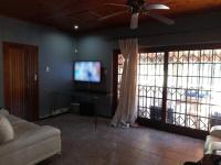 Informal Lounge of property in Meer En See