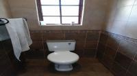 Main Bathroom of property in Meer En See