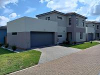 3 Bedroom 2 Bathroom House for Sale for sale in Thatchfield
