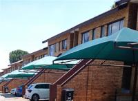 Front View of property in Meredale