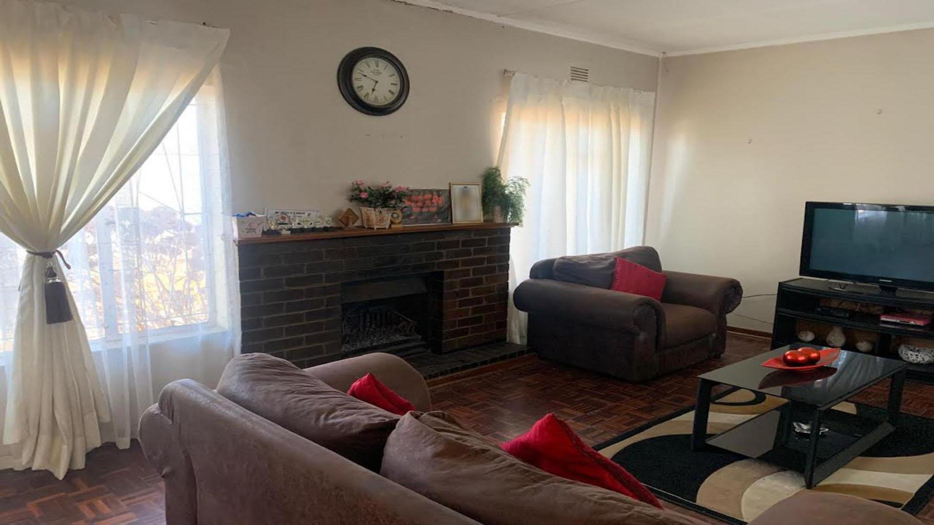 Lounges of property in Kokstad