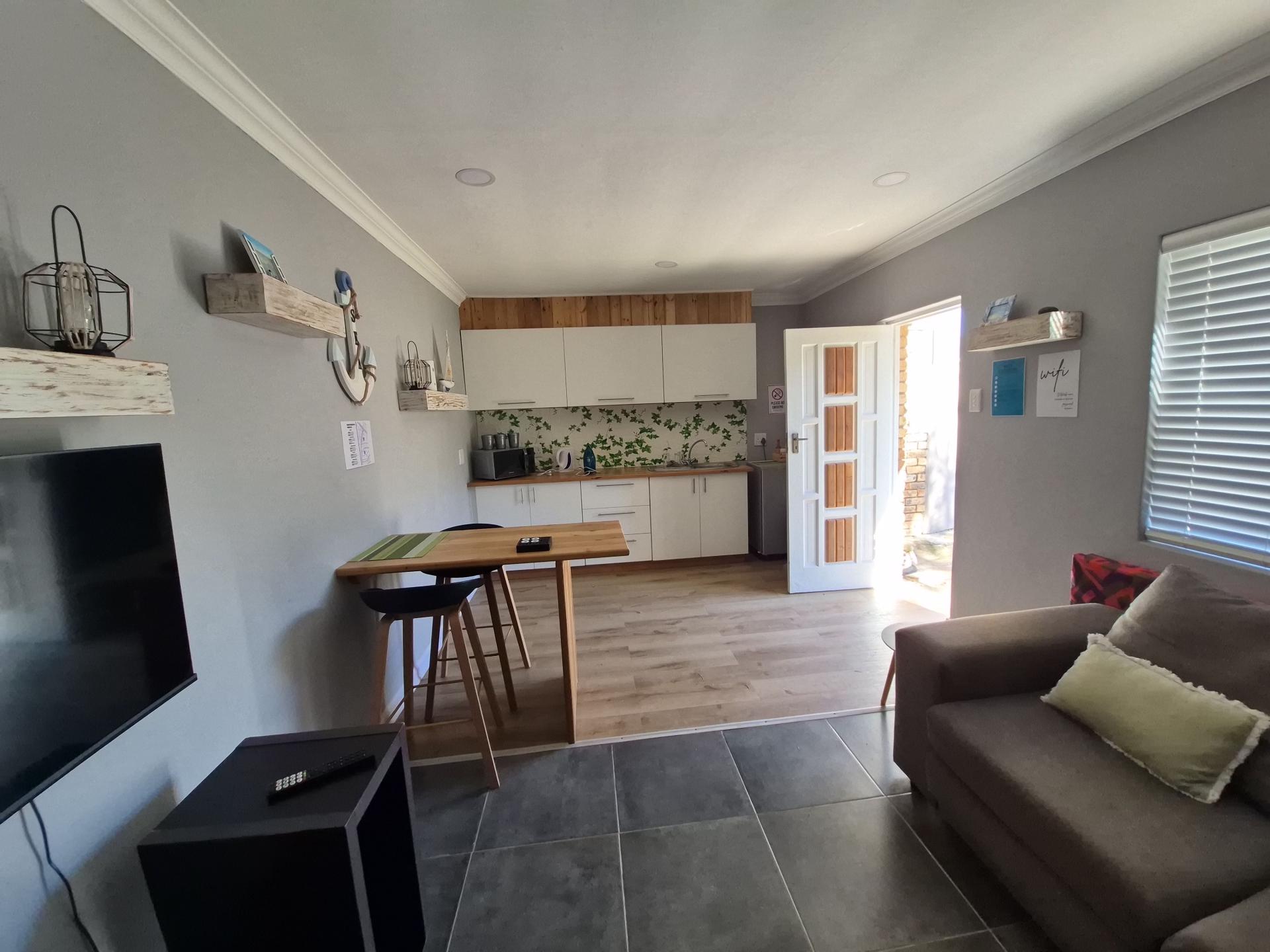 Lounges of property in Gonubie