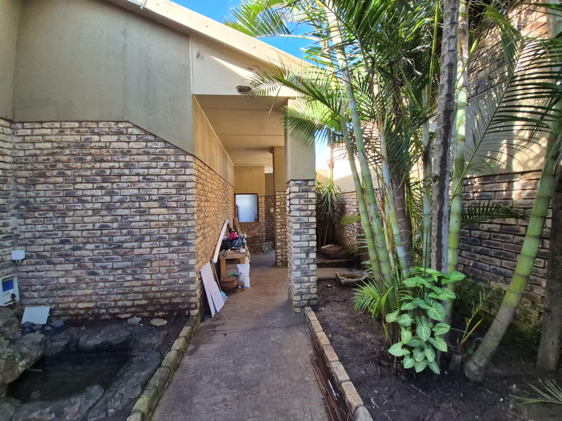 Garden of property in Gonubie