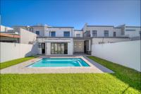 4 Bedroom 3 Bathroom Freehold Residence for Sale for sale in The Sandown