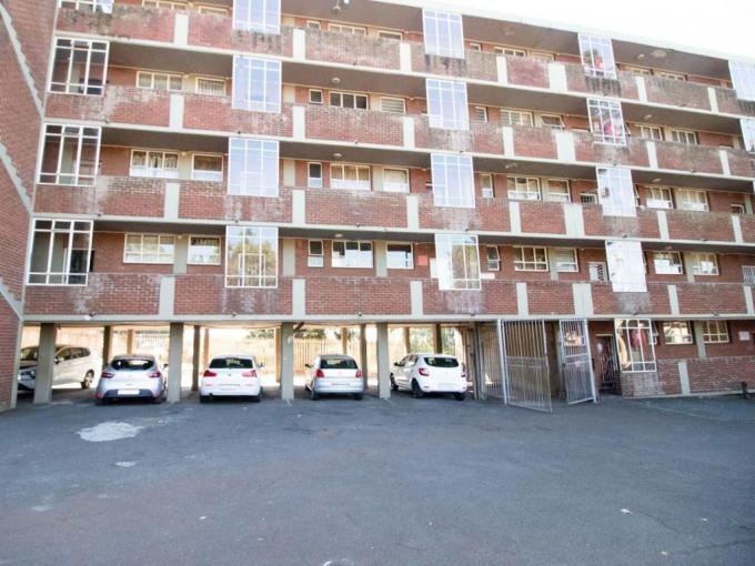 2 Bedroom  for Sale For Sale in  - Private Sale - MR663030