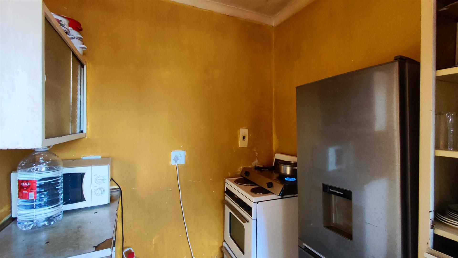 Kitchen - 6 square meters of property in Vereeniging