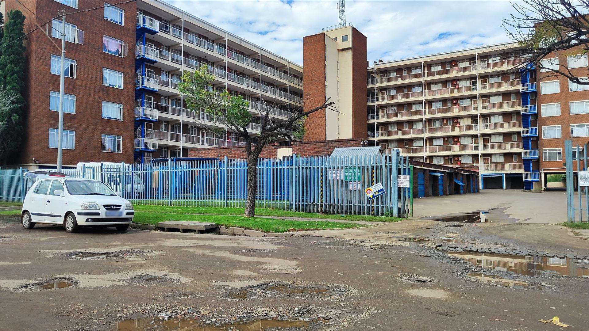 Front View of property in Vereeniging