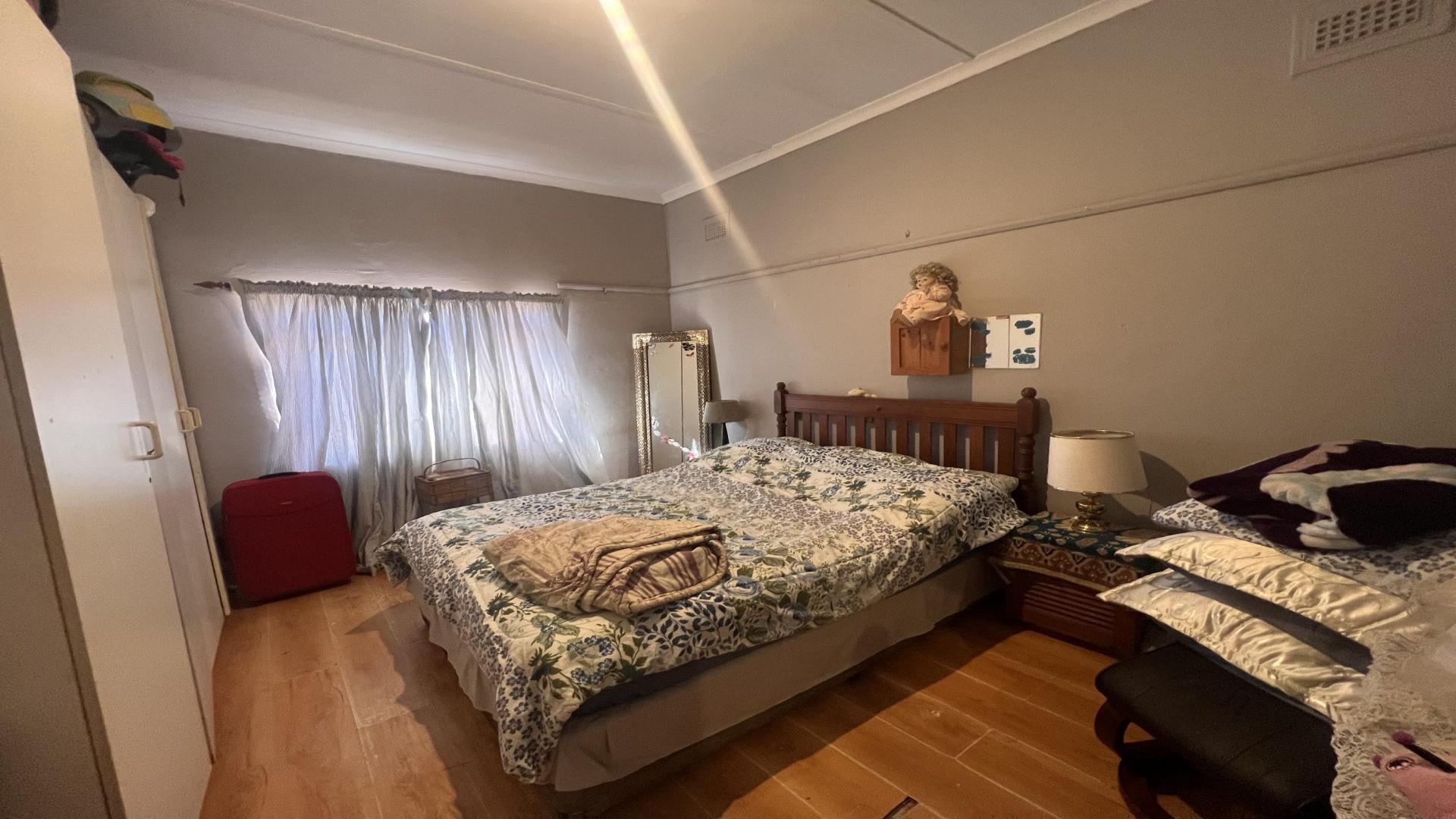 Bed Room 2 - 19 square meters of property in Blackridge