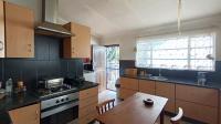 Kitchen - 21 square meters of property in Blackridge