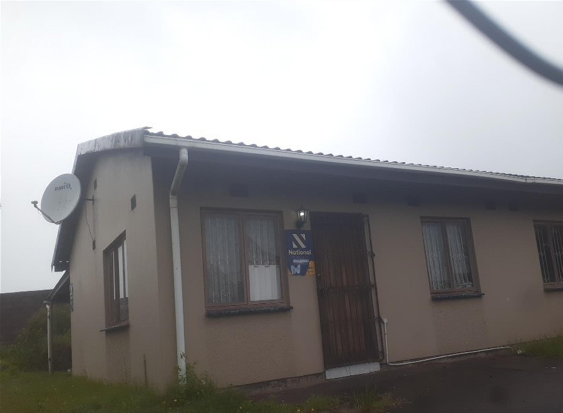 Front View of property in Pinetown 