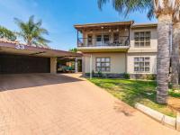 3 Bedroom 3 Bathroom House for Sale for sale in Thatchfield