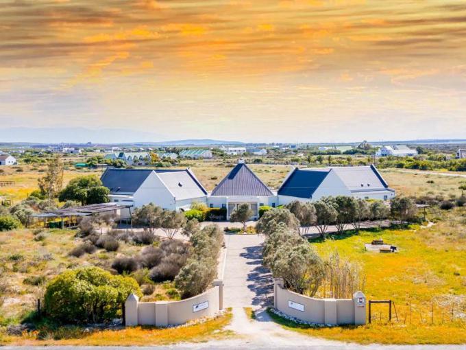 9 Bedroom Commercial for Sale For Sale in Langebaan - MR663147