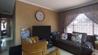 Lounges - 13 square meters of property in Soshanguve East