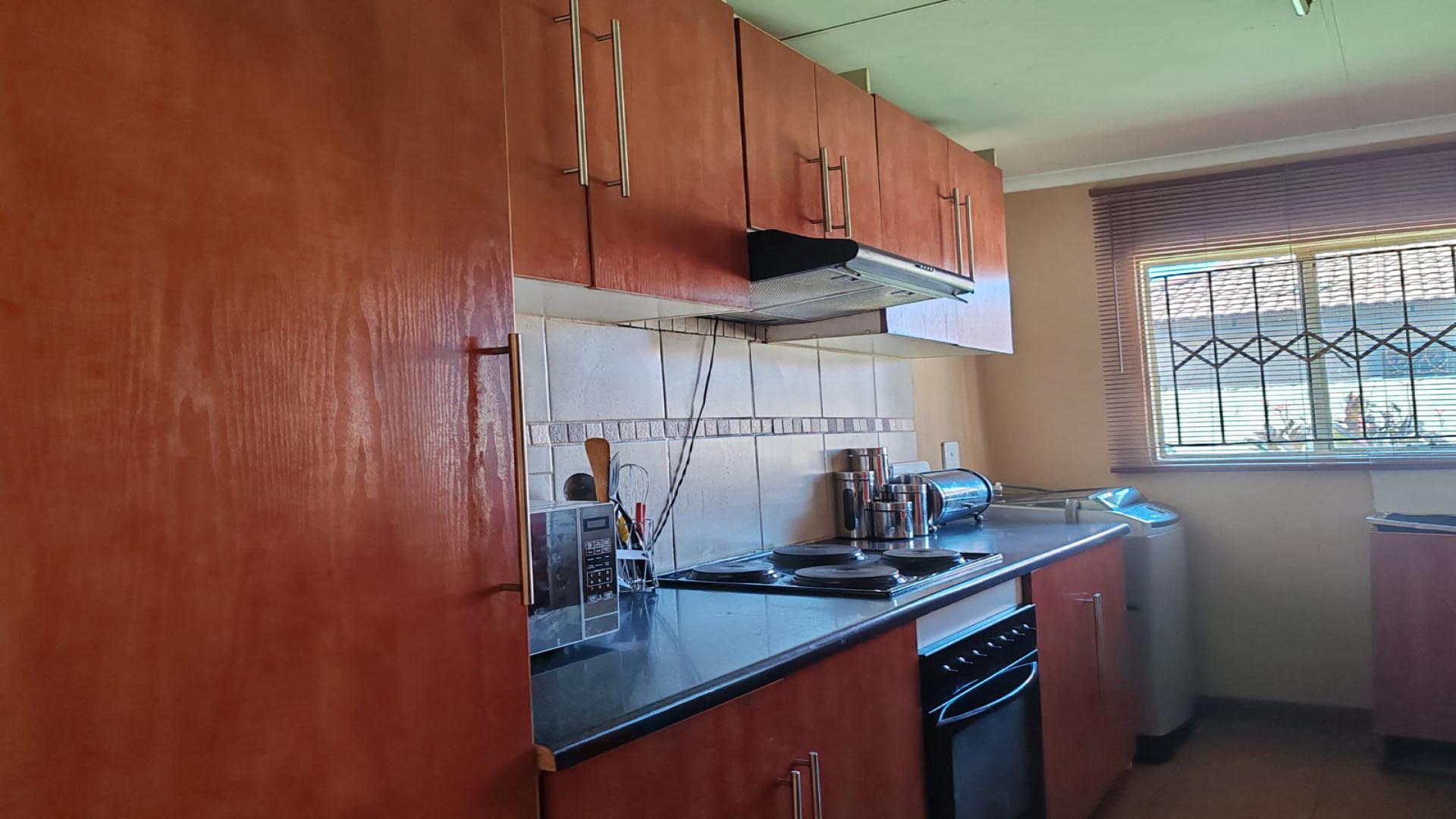 Kitchen of property in Crystal Park