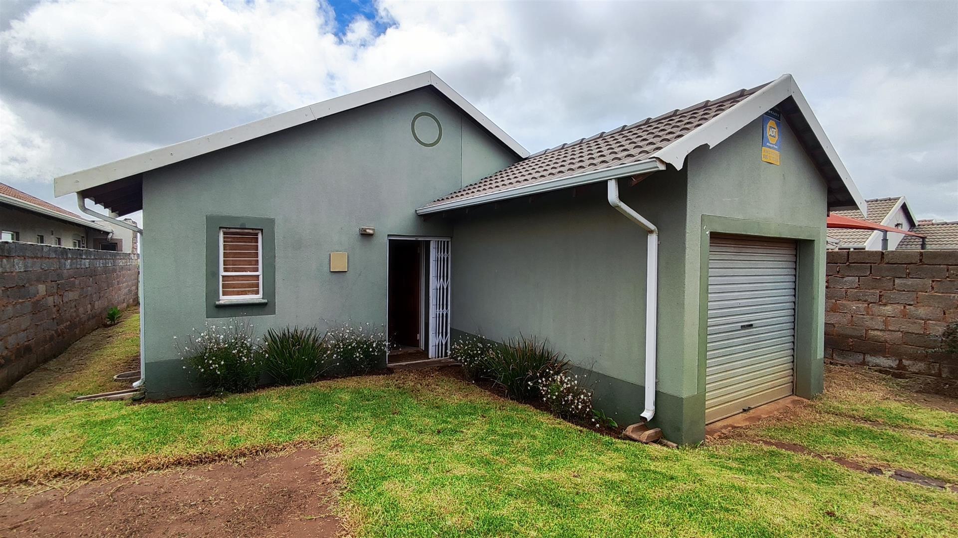 Front View of property in Salfin