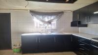 Kitchen - 12 square meters of property in Thulani