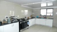 Kitchen of property in Rocklands