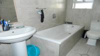 Bathroom 1 of property in Rocklands