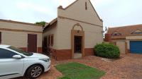 3 Bedroom 2 Bathroom Sec Title for Sale for sale in Equestria