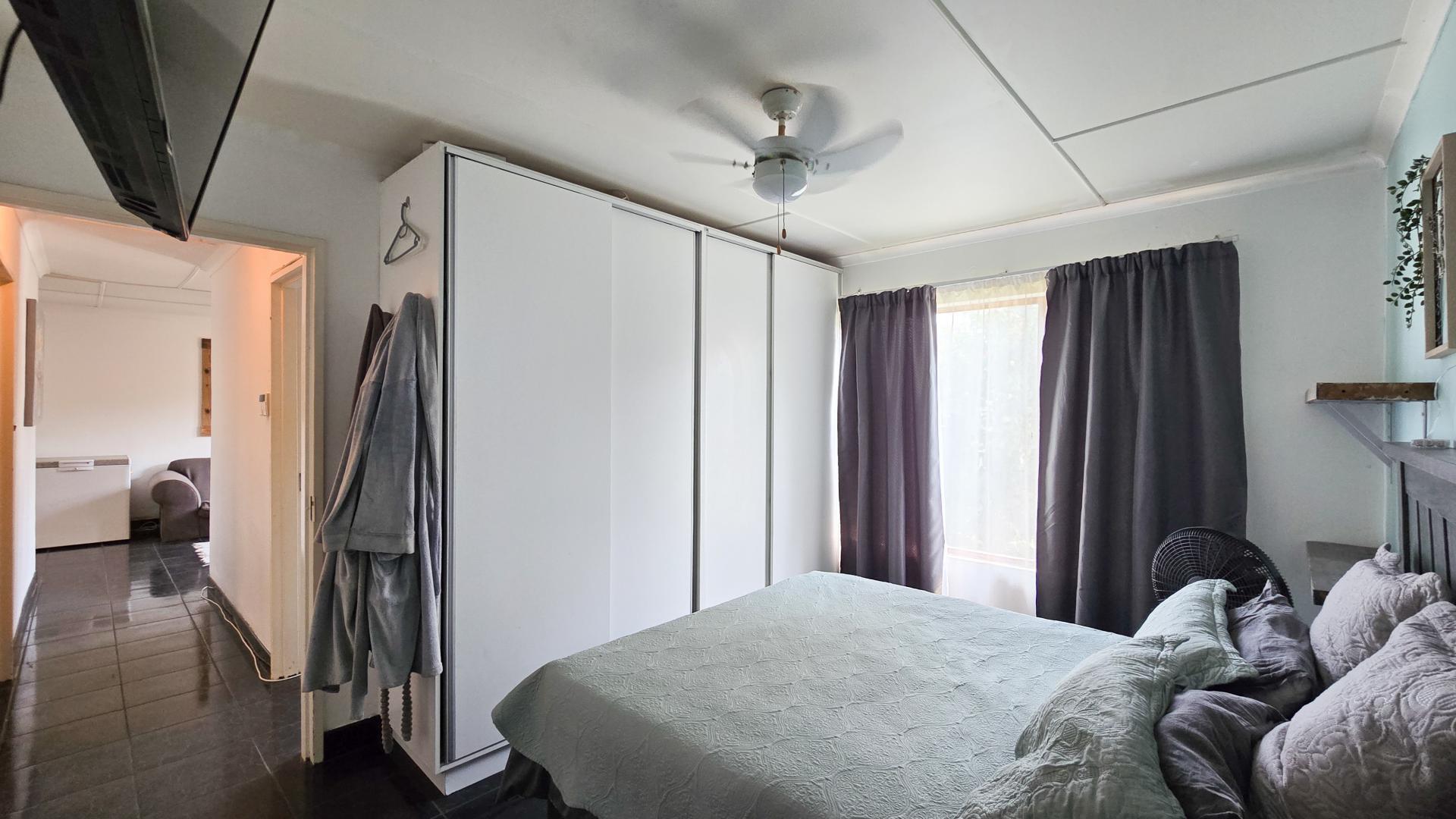 Bed Room 1 of property in East London