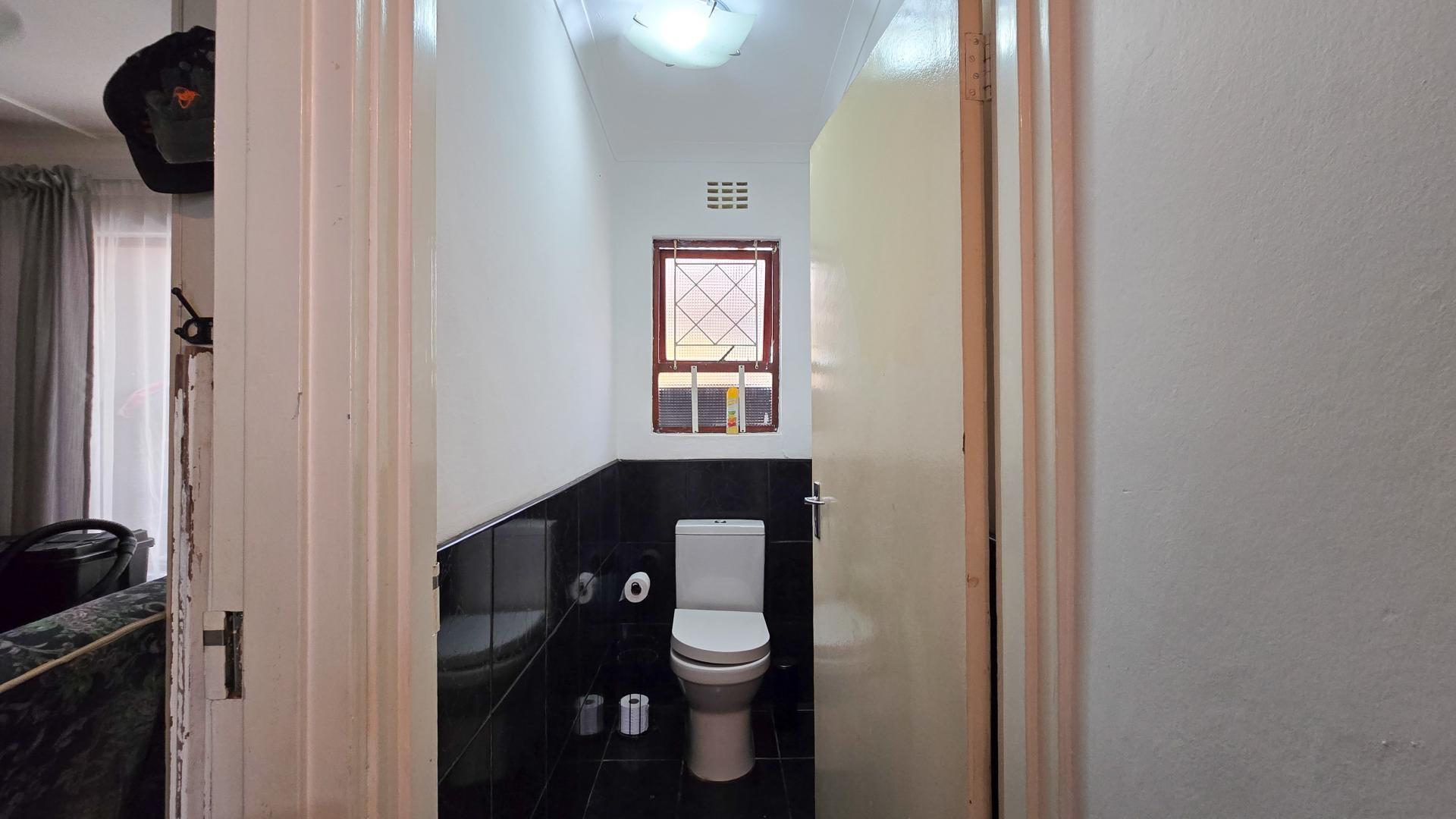 Bathroom 1 of property in East London