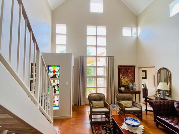 3 Bedroom Simplex for Sale For Sale in Silver Lakes Golf Estate - MR663625