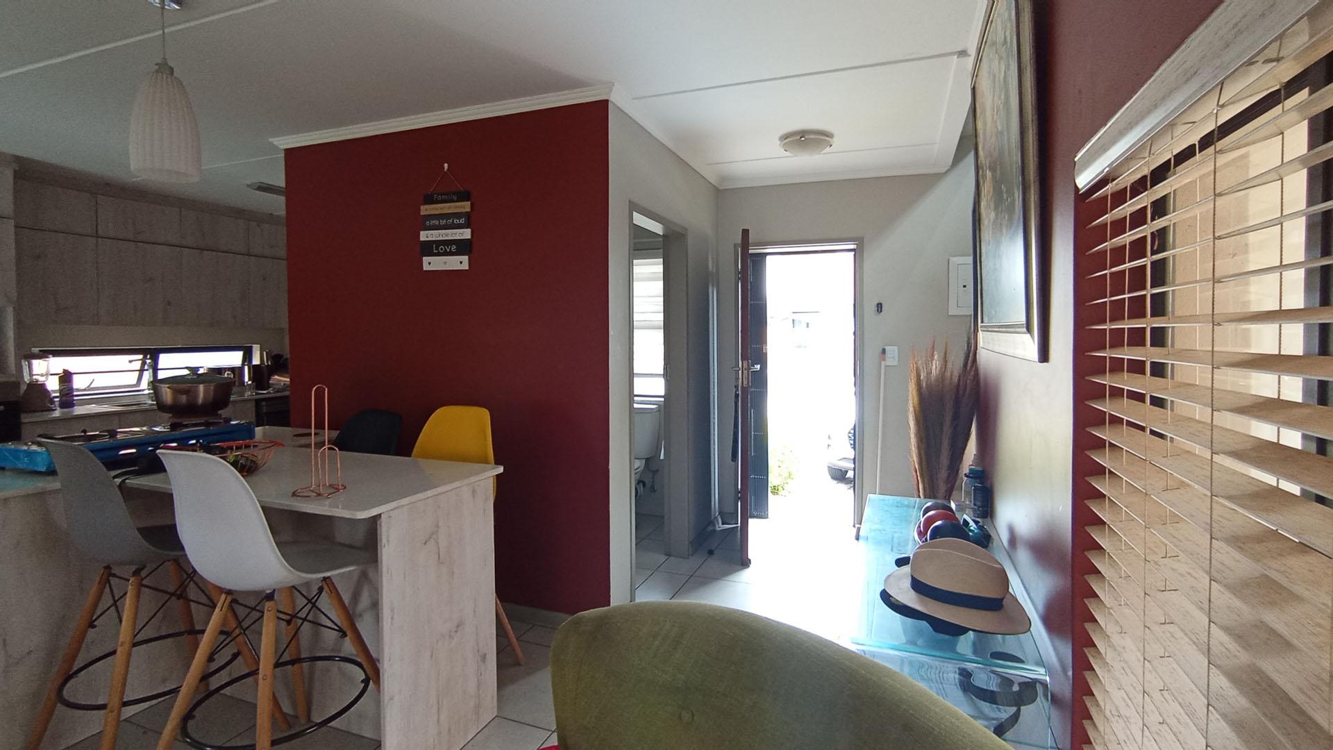 Spaces - 25 square meters of property in Amberfield