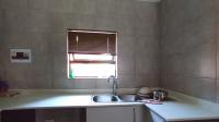 Kitchen - 7 square meters of property in Witpoortjie