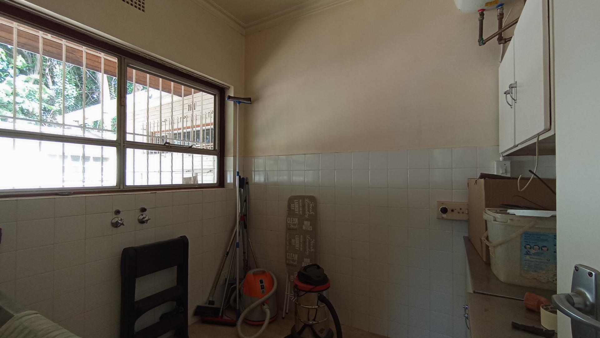 Rooms - 49 square meters of property in Observatory - JHB
