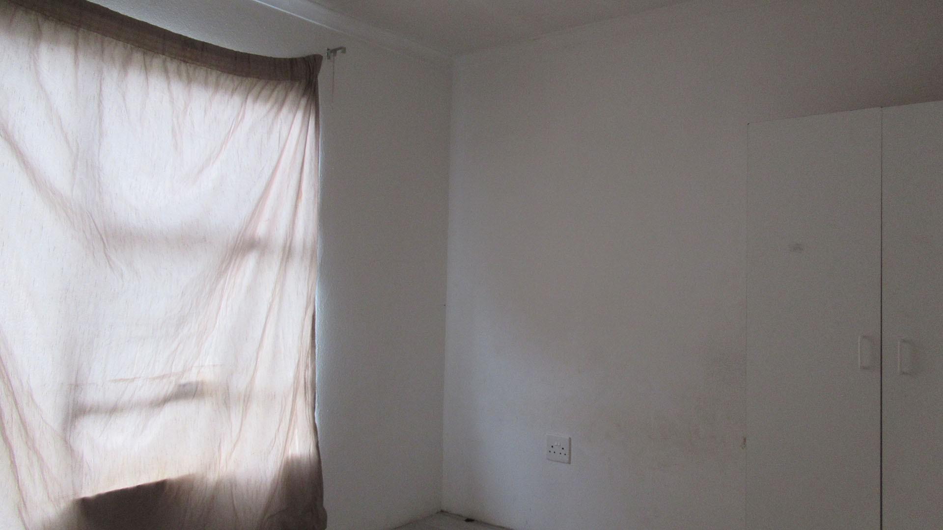 Bed Room 2 - 8 square meters of property in Bloubosrand