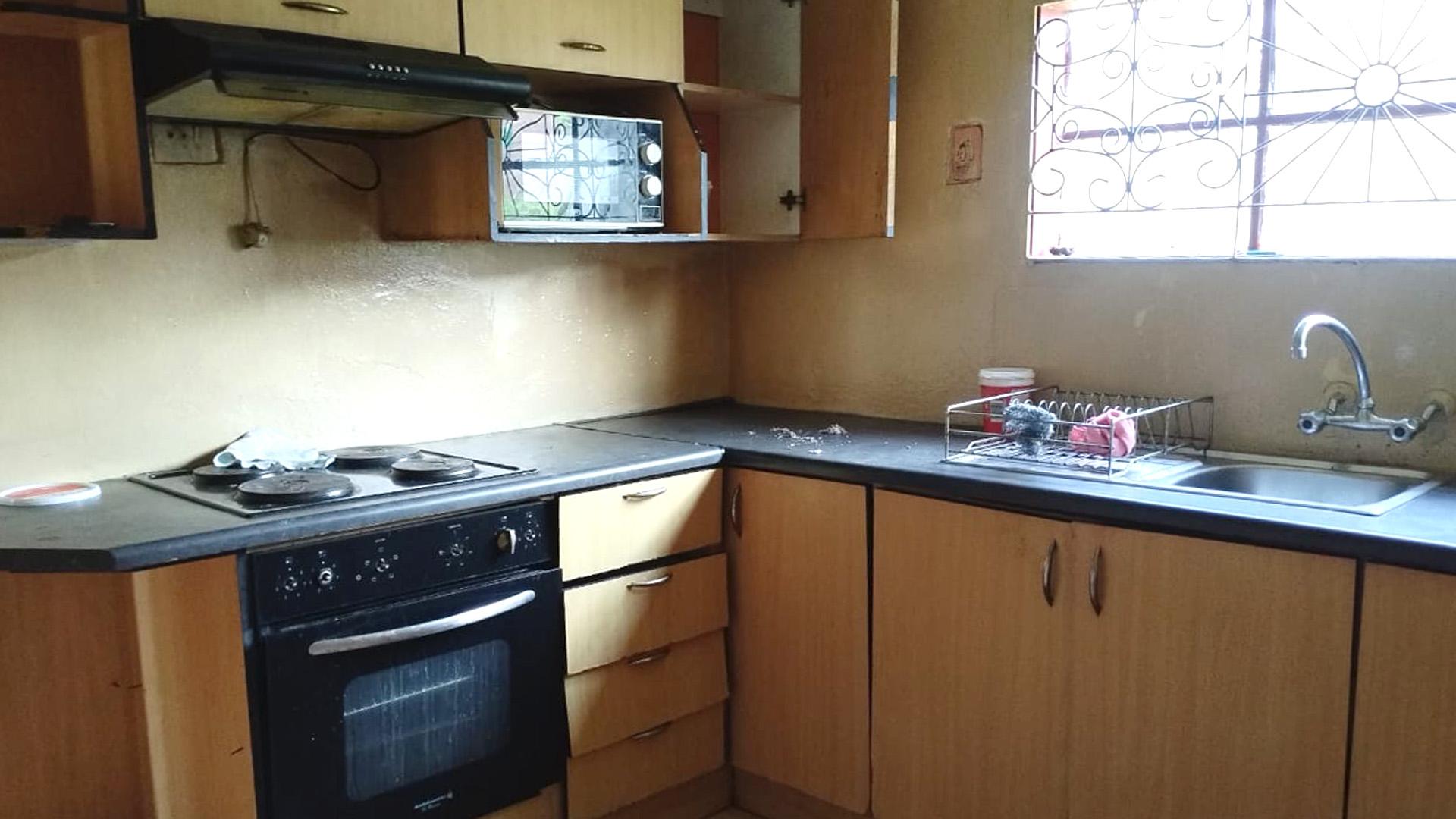 Kitchen of property in Mdantsane
